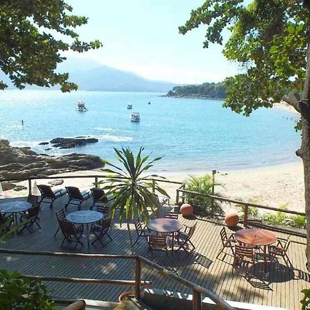 Bangalo Com Vista Para O Mar No Condominio Yacamim Ilhabela Praia Do Curral Luaran gambar