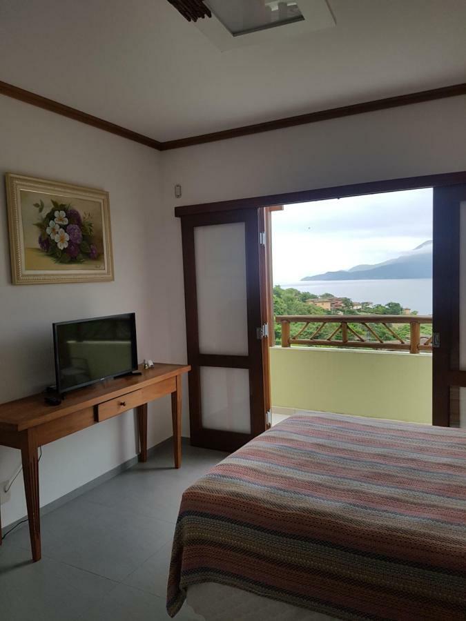 Bangalo Com Vista Para O Mar No Condominio Yacamim Ilhabela Praia Do Curral Luaran gambar