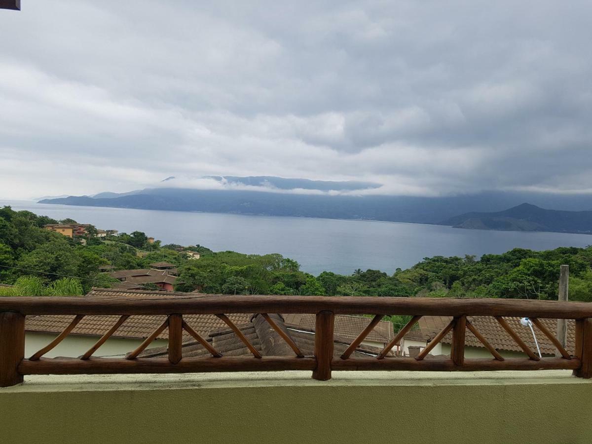 Bangalo Com Vista Para O Mar No Condominio Yacamim Ilhabela Praia Do Curral Luaran gambar